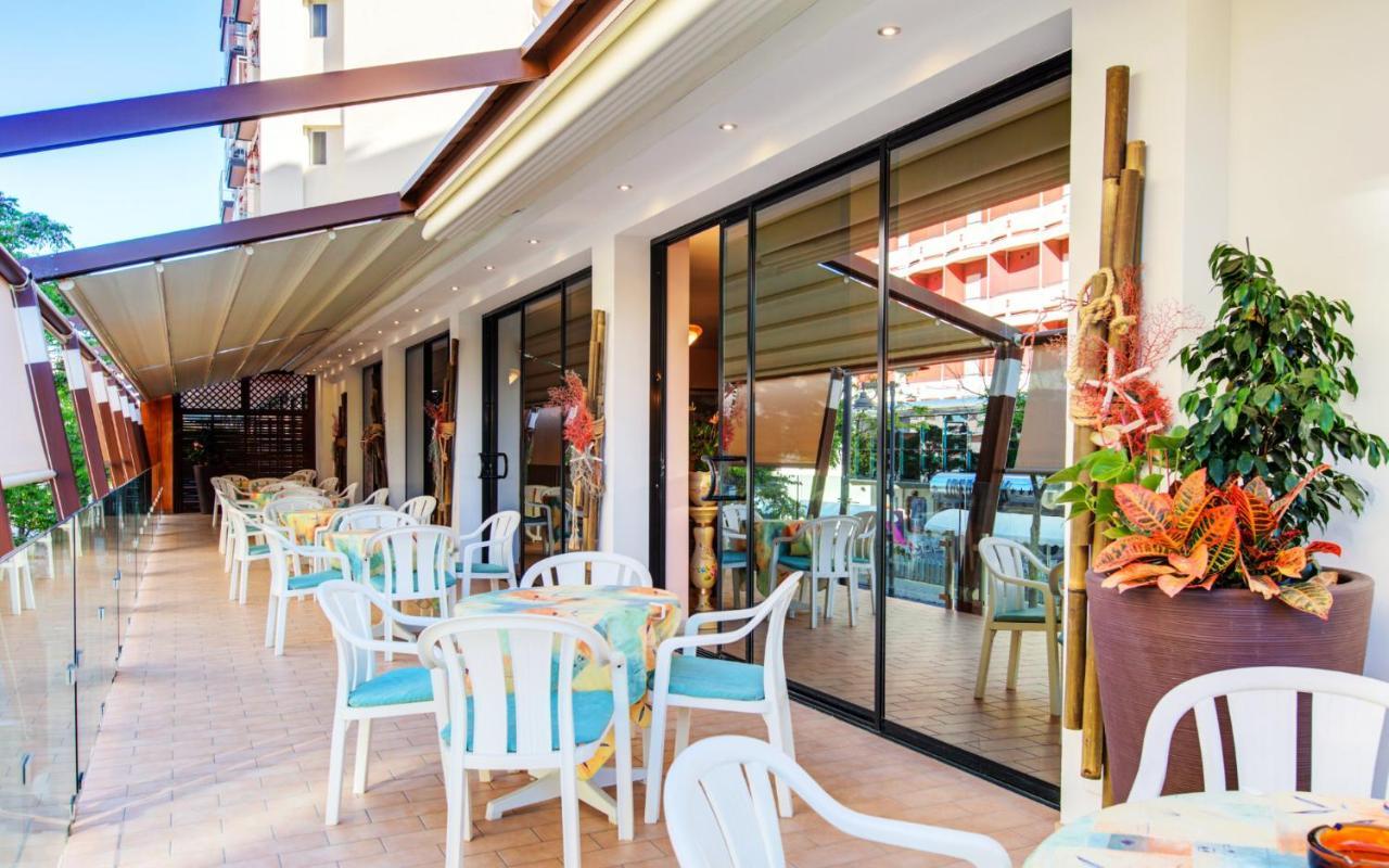 Hotel Royal-Spiaggia غاتيو أ ماري المظهر الخارجي الصورة