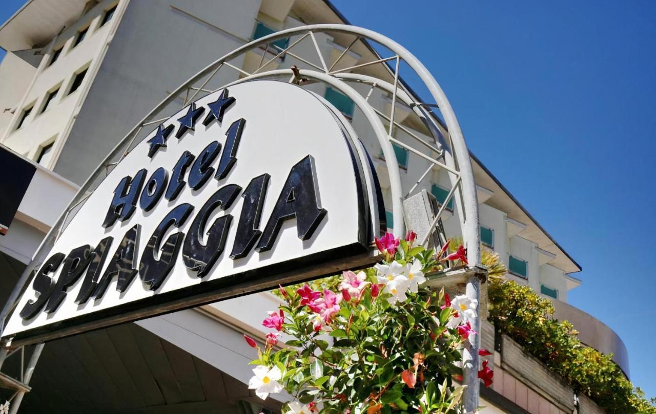 Hotel Royal-Spiaggia غاتيو أ ماري المظهر الخارجي الصورة