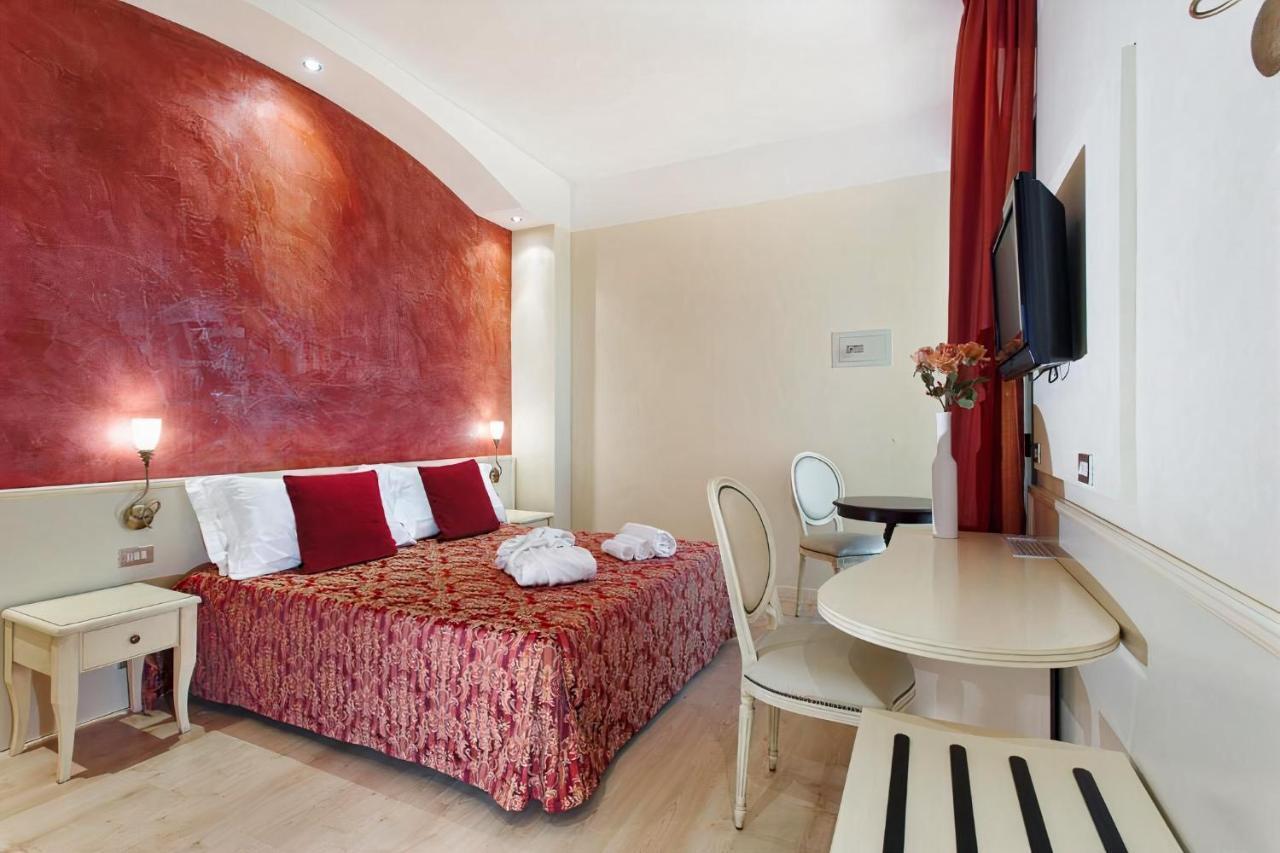 Hotel Royal-Spiaggia غاتيو أ ماري المظهر الخارجي الصورة